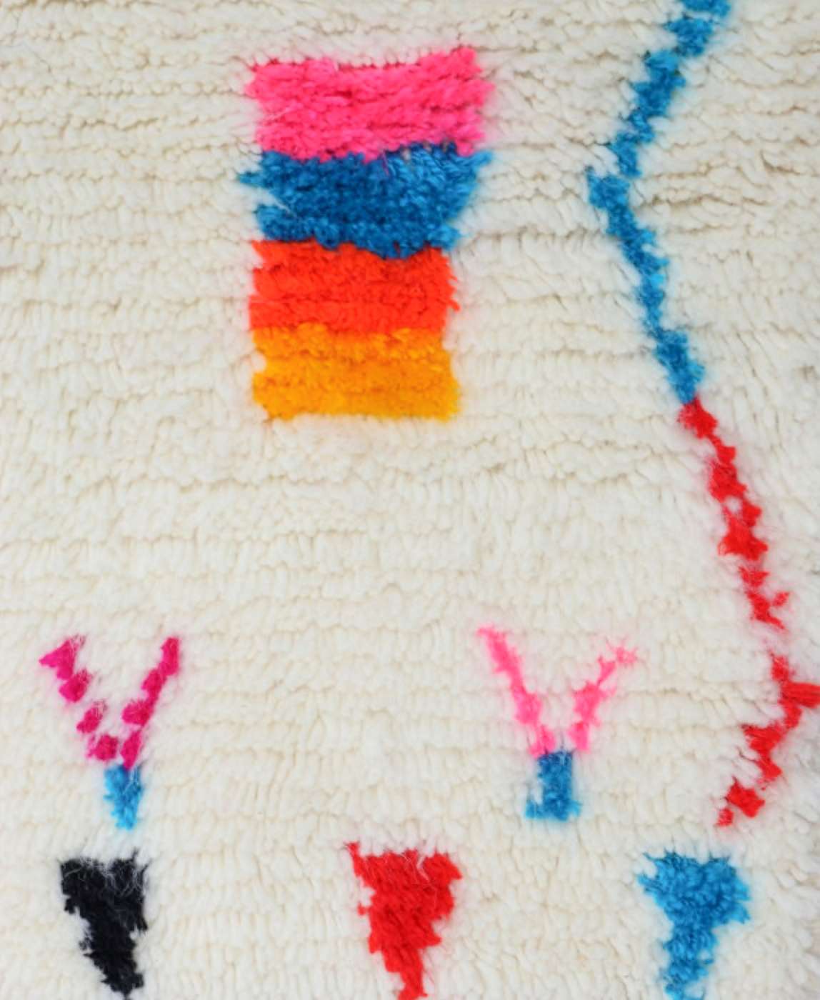 Vibrant Zigzag & Diamond Motif Beni Ourain Rug - handwoven Moroccan rug
