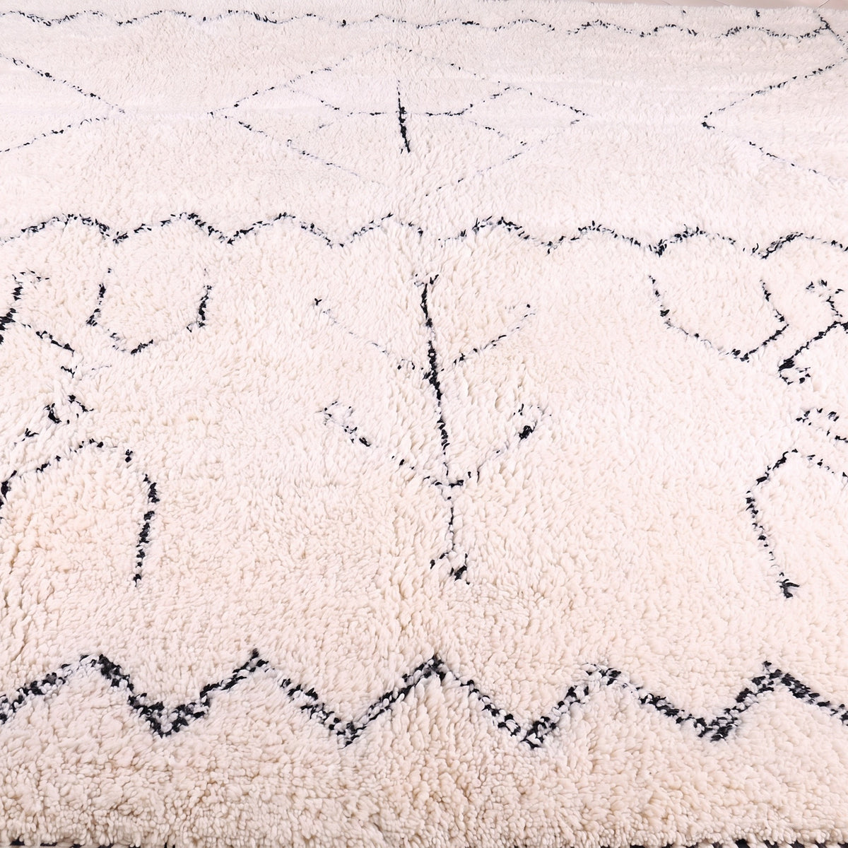 Cream & Black Tribal Wool Beni Ourain Rug - handwoven Moroccan rug