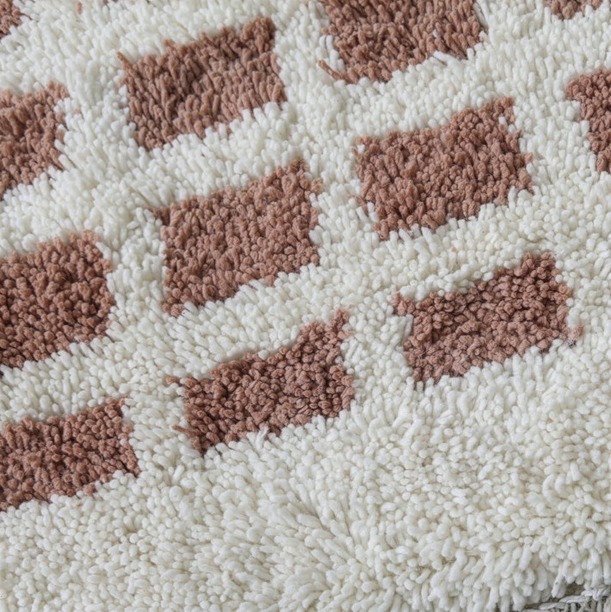 Peach Pink & Cream Modern Beni Ourain Rug - handwoven Moroccan rug