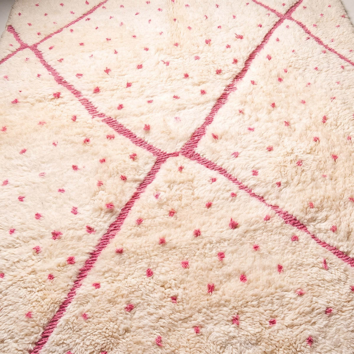 Pink Geometric Diamond Grid & Beni Ourain Rug - handwoven Moroccan rug